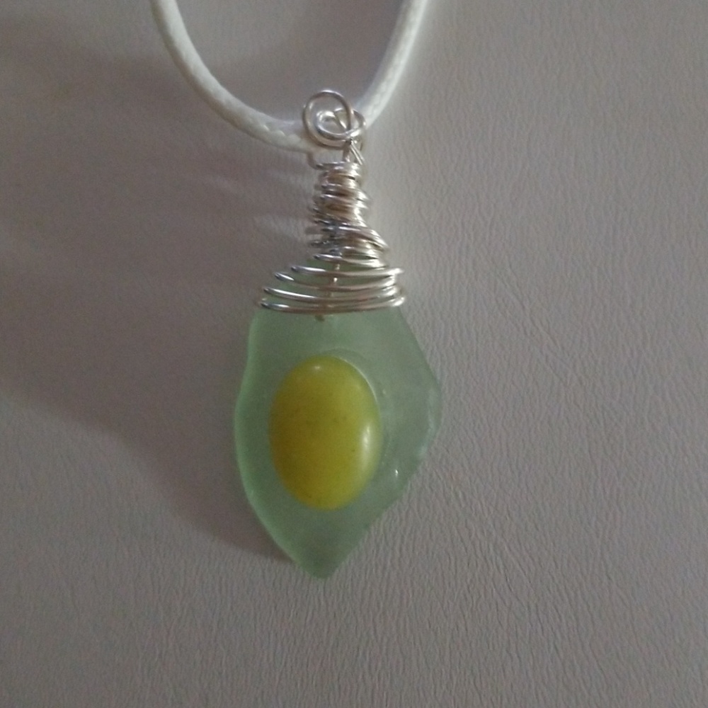 OCEAN FOUND & Rolled White Sea Glass Necklace